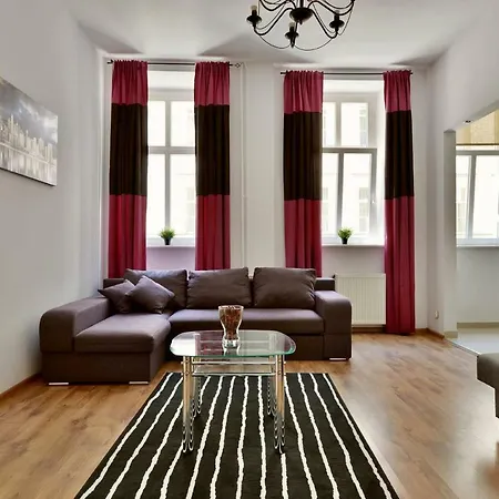 Apartman K&m Castle Kielbasnicza