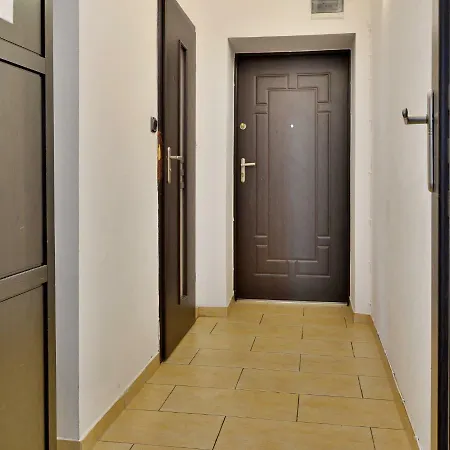 K&m Castle Kielbasnicza Apartman *